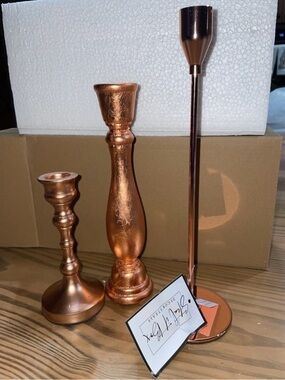 Rose gold 3-Piece Candle Holder Set -